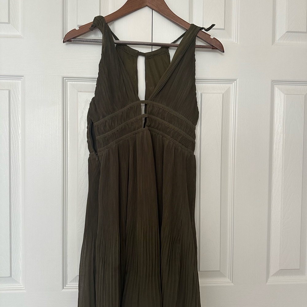 H&M Green Cut Out Ruched Sundress